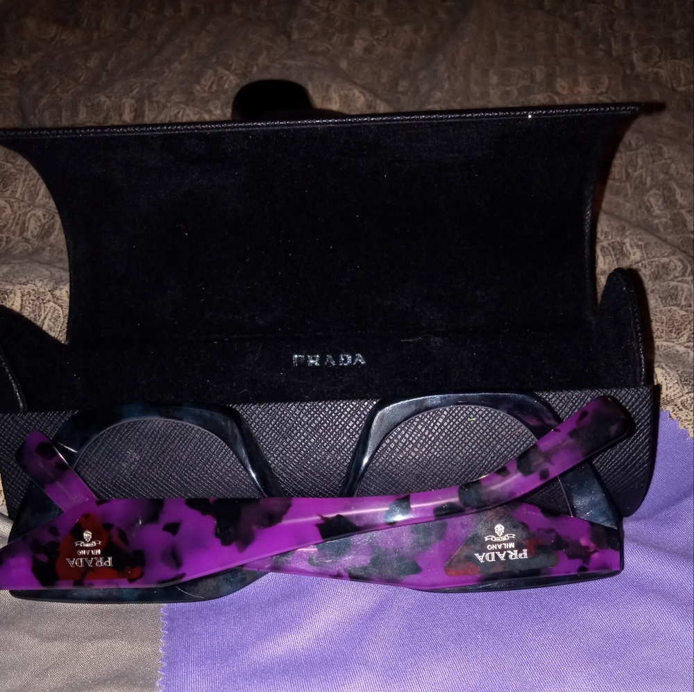 Prada frames - Picture 2 of 6
